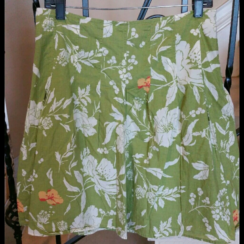 Old Navy skirt
